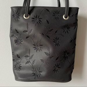 90s / Y2K Vintage Black Crossbody Bag